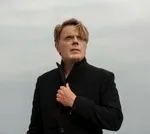 Suzy Eddie Izzard